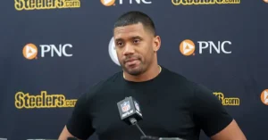 russell wilson signing